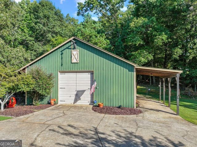 5846 Conner Road, Flowery Branch, GA 30542