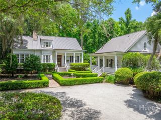 367 Ogeechee Lane, Richmond Hill, GA 31324