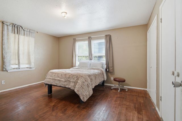 605 W 8th Street, Irving, TX 75060