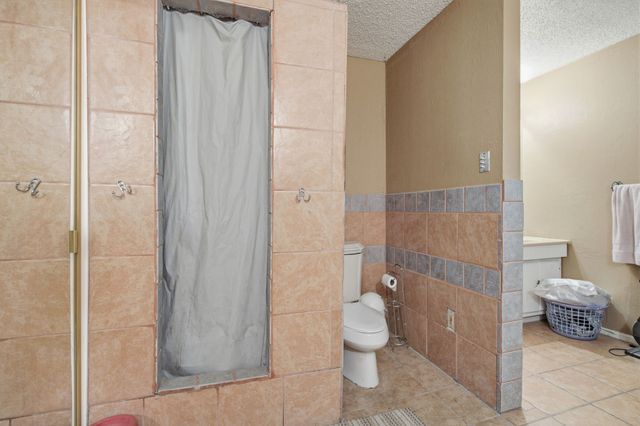 605 W 8th Street, Irving, TX 75060