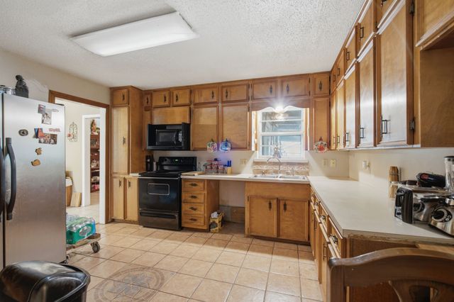 605 W 8th Street, Irving, TX 75060