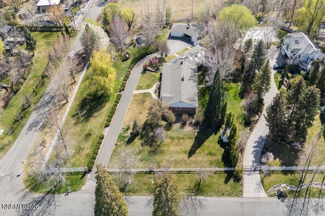 1880 Meadowview Lane, Reno, NV 89509