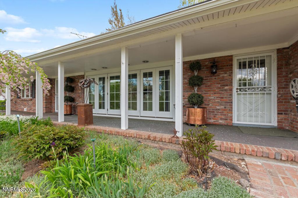 Image 1 of property listing at 1880 Meadowview Lane, Reno, NV 89509
