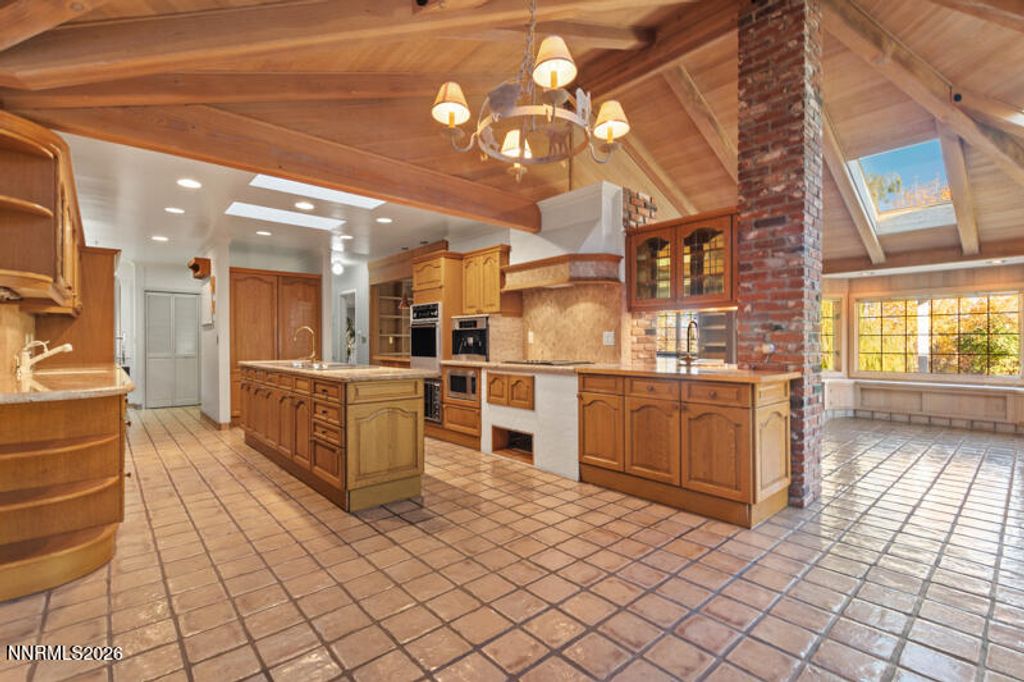 Image 13 of property listing at 1880 Meadowview Lane, Reno, NV 89509