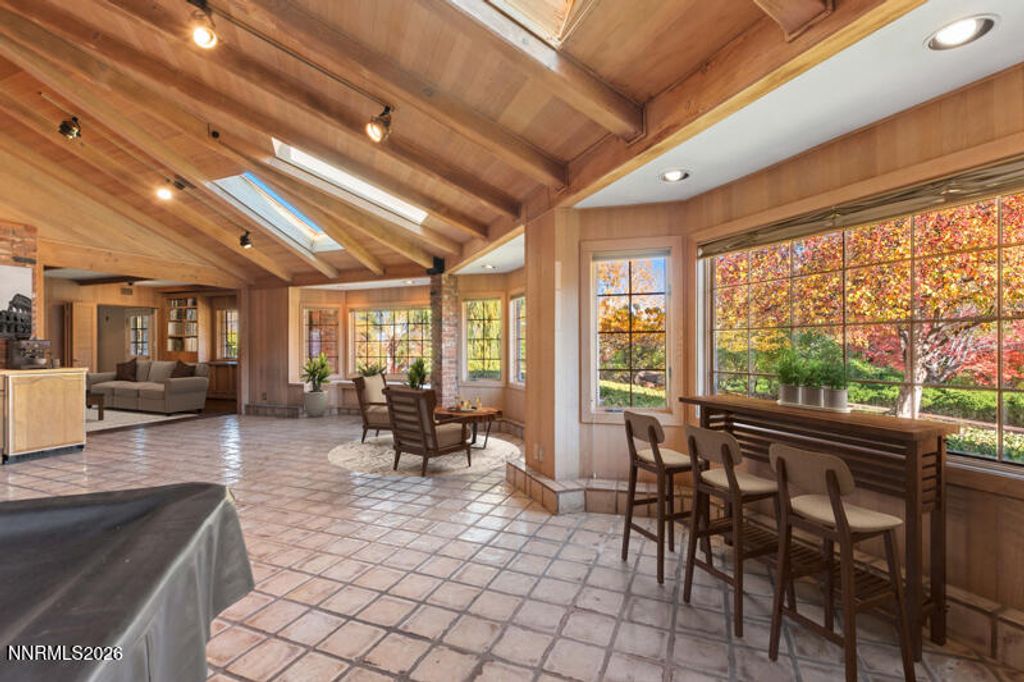 Image 18 of property listing at 1880 Meadowview Lane, Reno, NV 89509