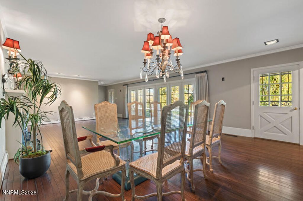 Image 6 of property listing at 1880 Meadowview Lane, Reno, NV 89509