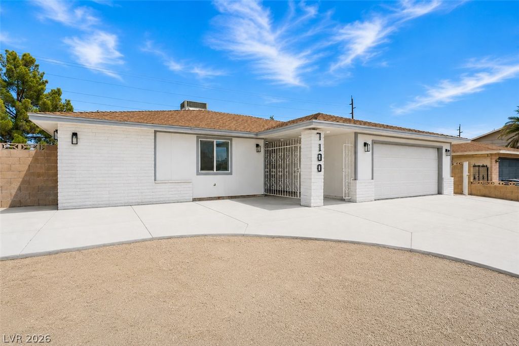 7100 Raincloud Drive, Las Vegas, NV 89145 — photo 3