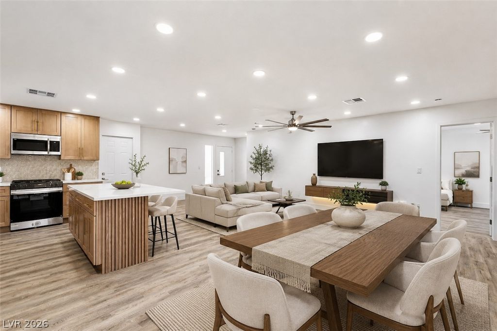 7100 Raincloud Drive, Las Vegas, NV 89145 — photo 4