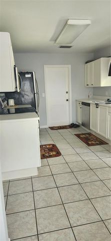 131 PLAZA LANE, Edgewater, FL 32132