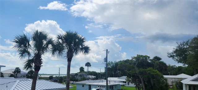 131 PLAZA LANE, Edgewater, FL 32132