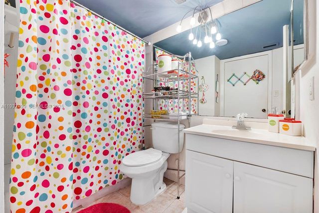 929 Coral Club Dr 929, Coral Springs, FL 33071