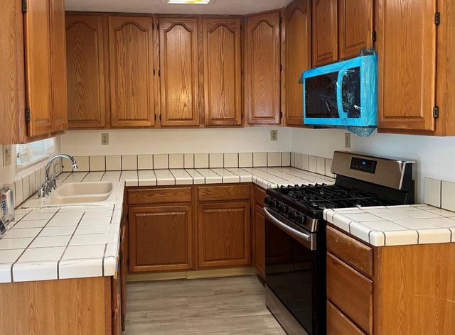 879 Birch Avenue, Sunnyvale, CA 94086
