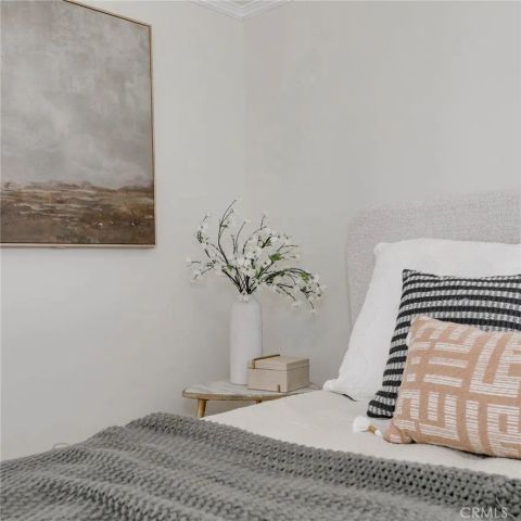 2947 S Hobart, Los Angeles, CA 90018