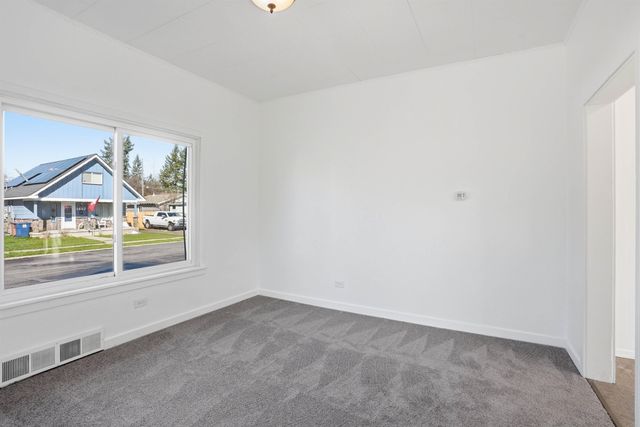 5604 N Regal St, Spokane, WA 99208