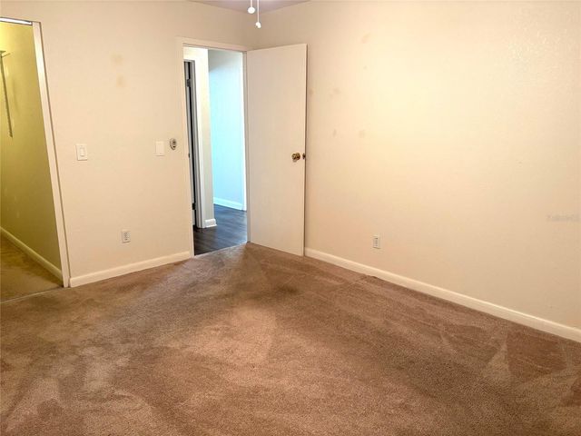 2202 CLUBHOUSE DRIVE 185, Sun City Center, FL 33573