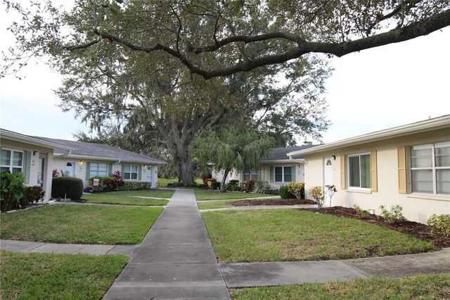 2202 CLUBHOUSE DRIVE 185, Sun City Center, FL 33573
