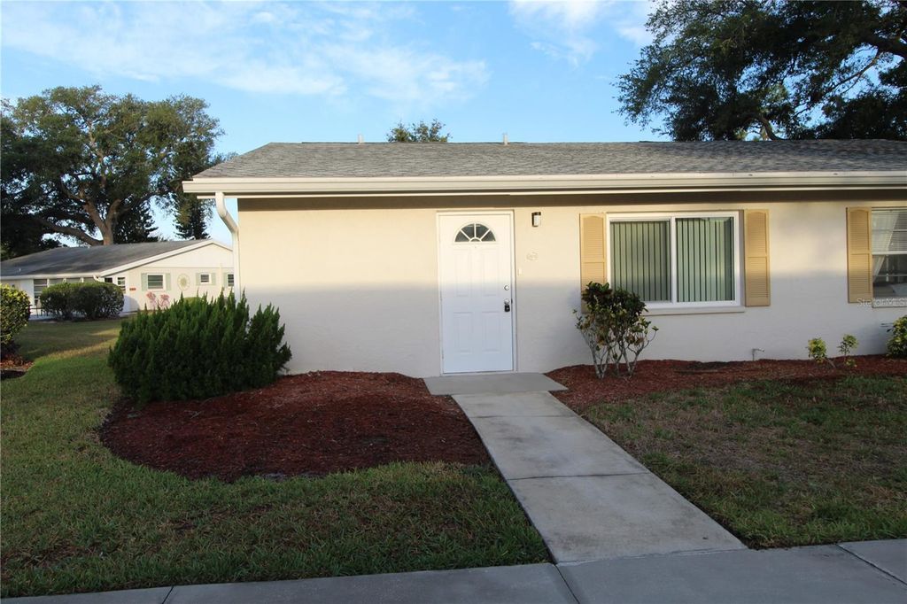 2202 CLUBHOUSE DRIVE 185, Sun City Center, FL 33573