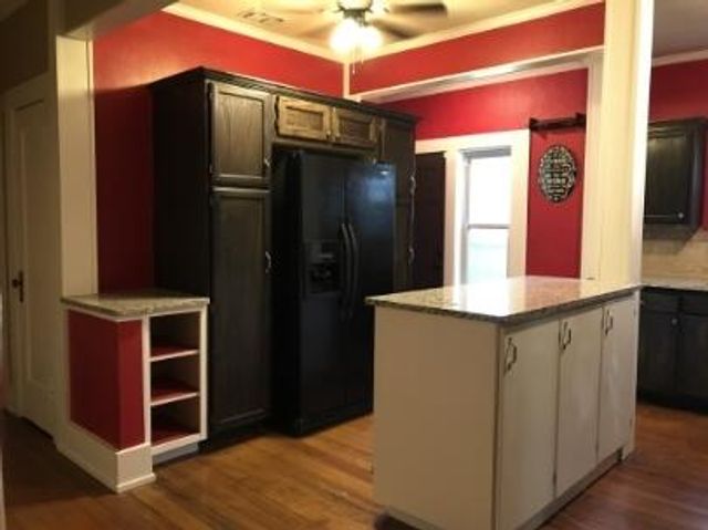 2311 16th Street, Lubbock, TX 79401