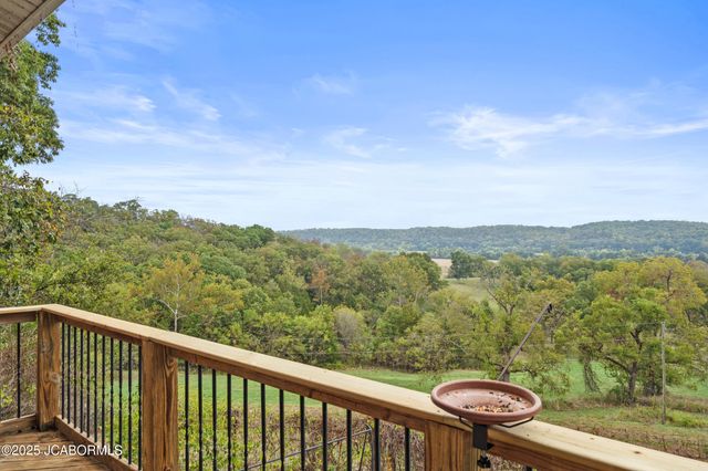 466 OLD 10 MILE ROAD, Eugene, MO 65032