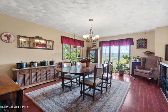 466 OLD 10 MILE ROAD, Eugene, MO 65032