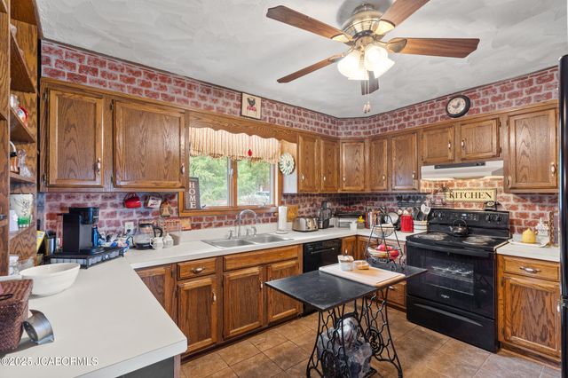 466 OLD 10 MILE ROAD, Eugene, MO 65032