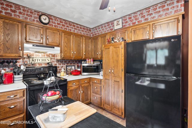 466 OLD 10 MILE ROAD, Eugene, MO 65032