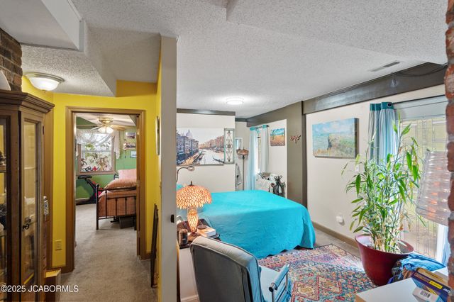 466 OLD 10 MILE ROAD, Eugene, MO 65032