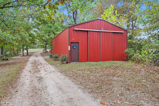 466 OLD 10 MILE ROAD, Eugene, MO 65032