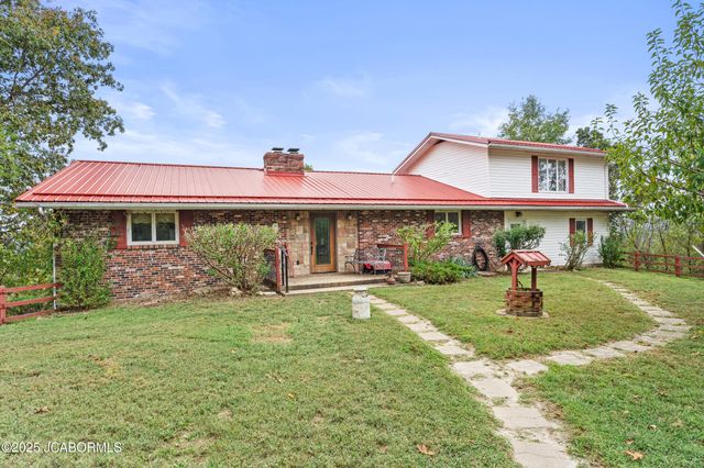 466 OLD 10 MILE ROAD, Eugene, MO 65032