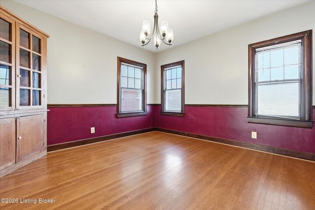 4574 S 3rd St, Louisville, KY 40214