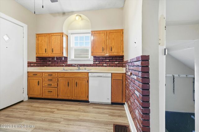 4574 S 3rd St, Louisville, KY 40214