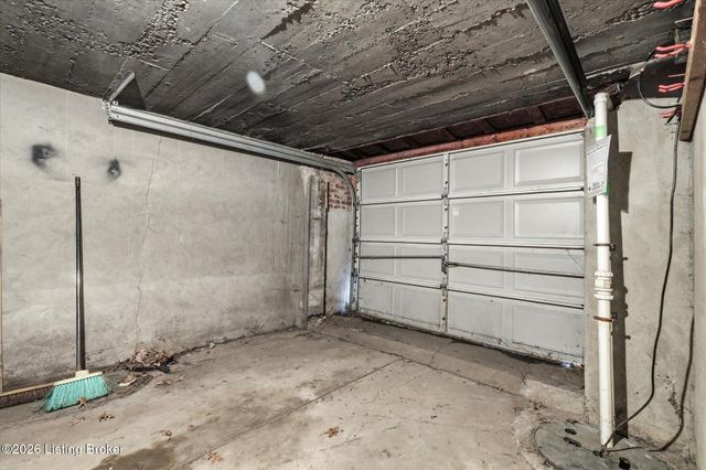 4574 S 3rd St, Louisville, KY 40214