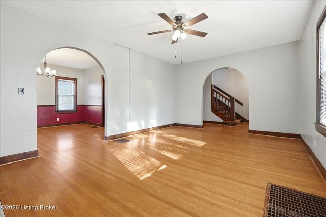 4574 S 3rd St, Louisville, KY 40214