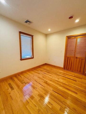 162 Palmer Street, Quincy, MA 02169