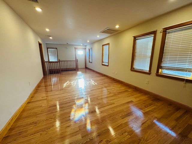 162 Palmer Street, Quincy, MA 02169