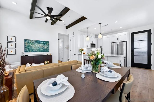 1216 Molara Ln, Encinitas, CA 92024