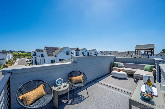 1216 Molara Ln, Encinitas, CA 92024