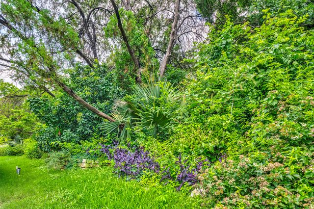1539 Bella Vista Drive, Dallas, TX 75218