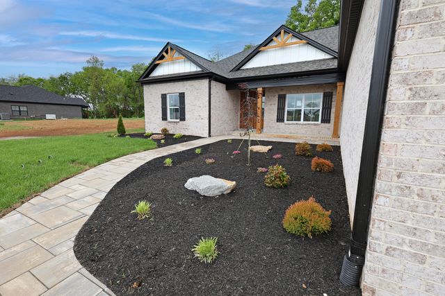 213 Wiley Way, Nicholasville, KY 40356