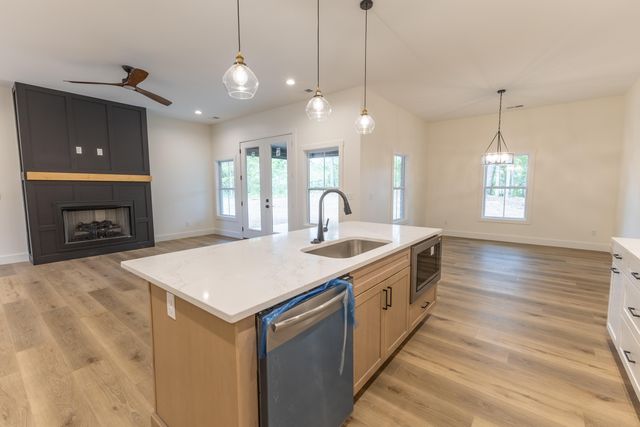 213 Wiley Way, Nicholasville, KY 40356
