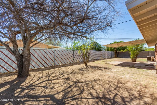 3512 E Gerald Street, Tucson, AZ 85716