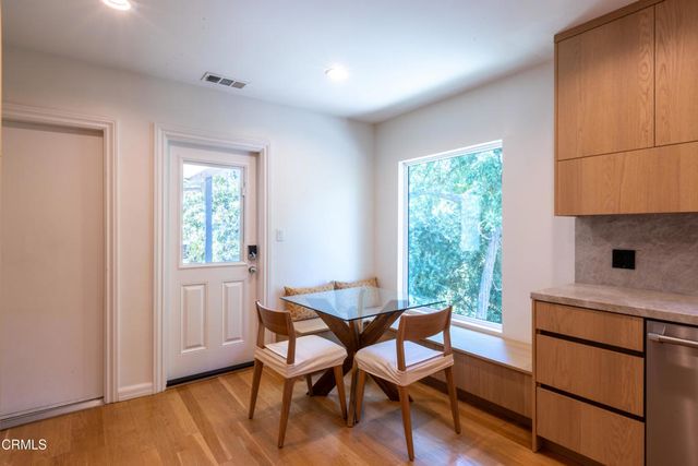 1483 Arroyo View Drive, Pasadena, CA 91103