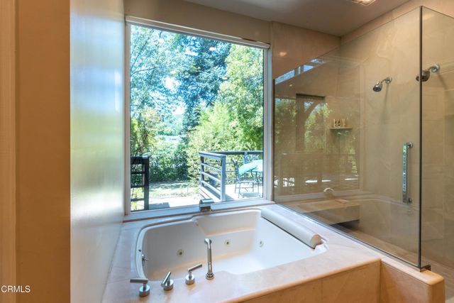 1483 Arroyo View Drive, Pasadena, CA 91103