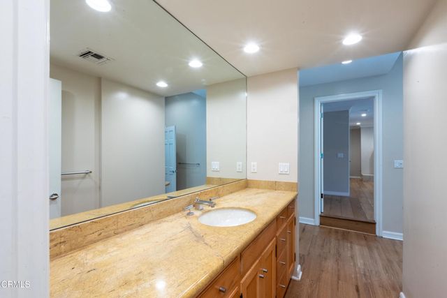 1483 Arroyo View Drive, Pasadena, CA 91103