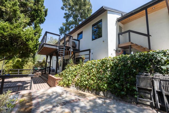 1483 Arroyo View Drive, Pasadena, CA 91103