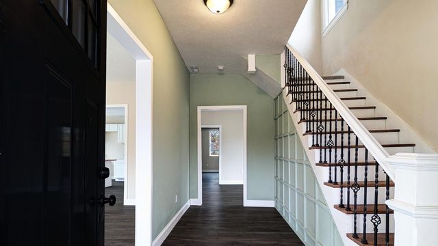 1923 North Campbell Avenue, Springfield, MO 65803