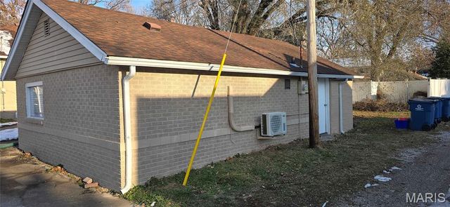 1100 27th Street, Granite City, IL 62040