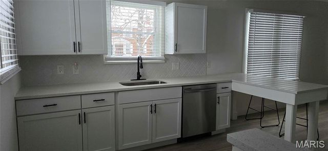 1100 27th Street, Granite City, IL 62040