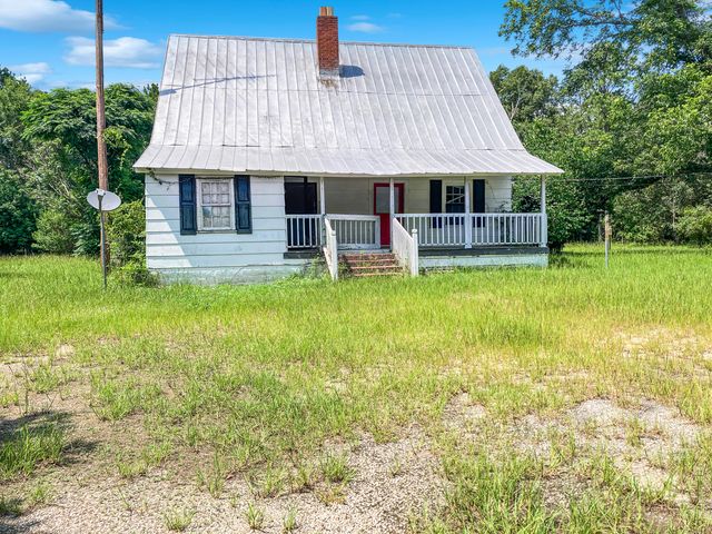 5639 Purvis School Road, Stapleton, GA 30823