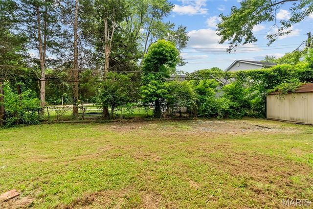 102 Gale Drive, Fairview Heights, IL 62208